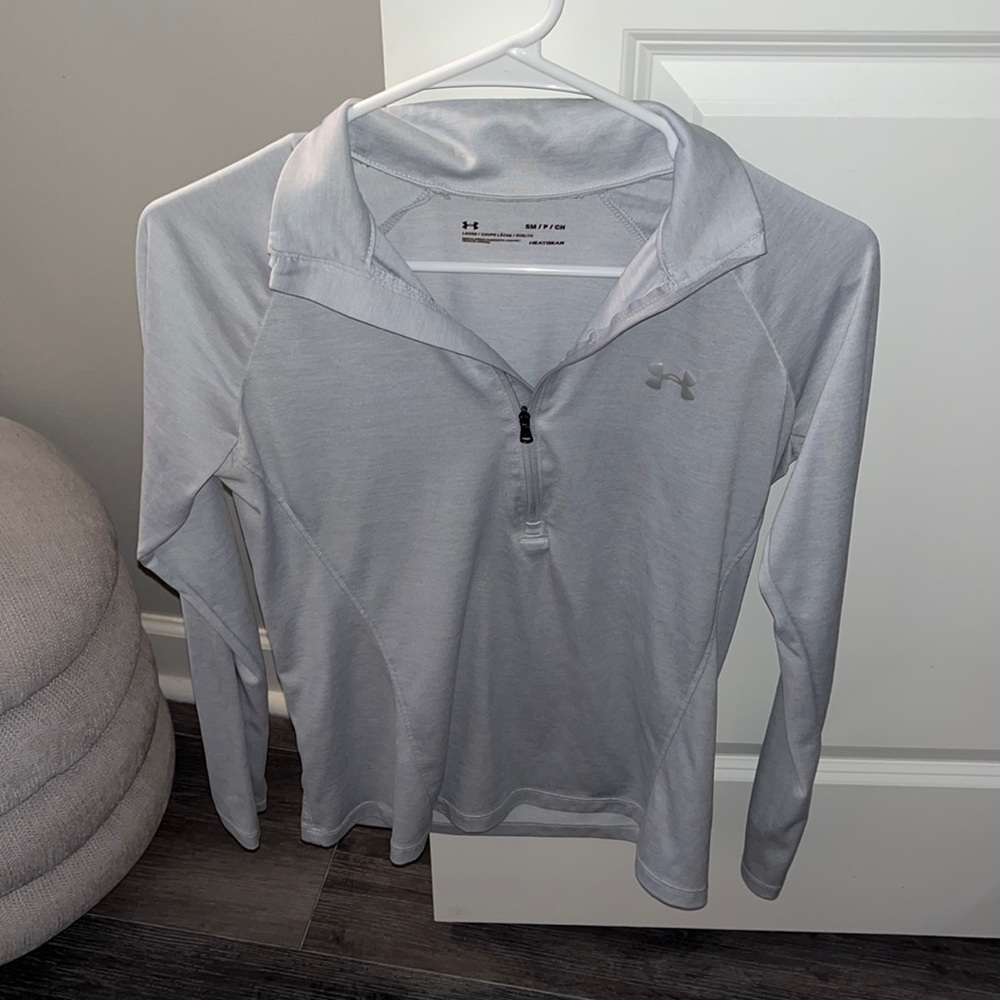 Small under amour 1/2 zip